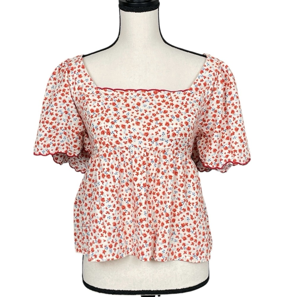 Old Navy Red Floral Flutter Sleeve Smocked Back Top Womens S Prairie Cottagecore